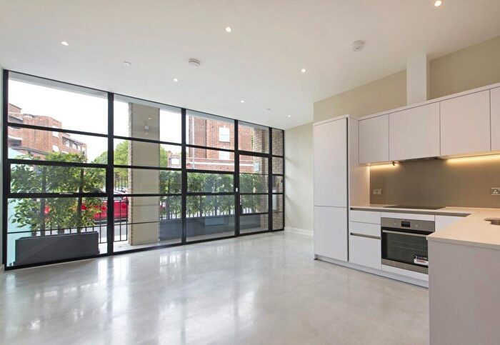 2 Bedroom Apartment For Sale In Hampshire Street, Kentish Town, NW5