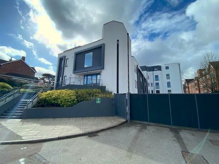 1 Bedroom Apartment To Rent In Walton Street, Aylesbury, HP21