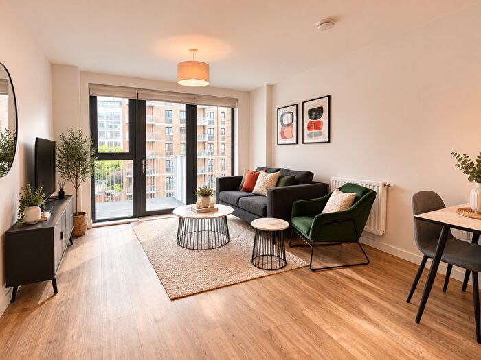 1 Bedroom Flat To Rent In Viscount House, Lakeside Drive, Brent, London, NW10