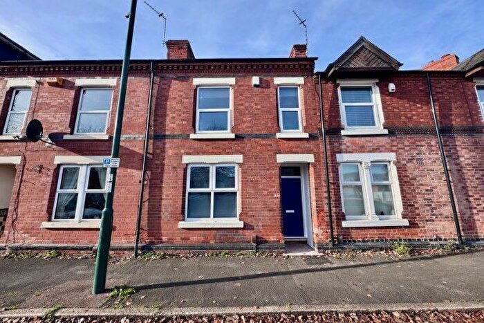 3 Bedroom Property To Rent In Meadow Lane, Nottingham, NG2