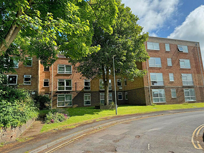 1 Bedroom Apartment For Sale In Tower Road, Brighton, BN2