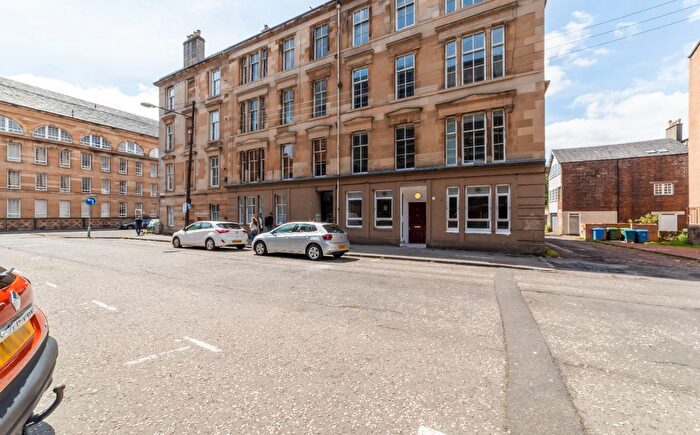 4 Bedroom Flat To Rent In Granville Street, Glasgow City, Glasgow, G3
