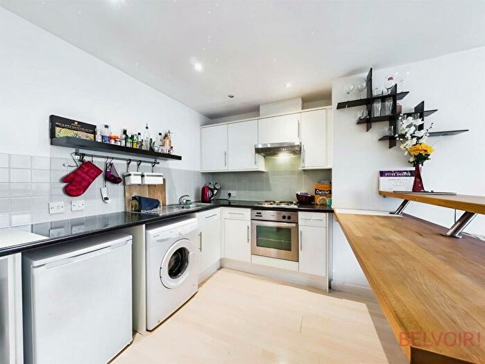 1 Bedroom Flat To Rent In Cranbrook House Cranbrook Street Hockley Nottingham, NG1