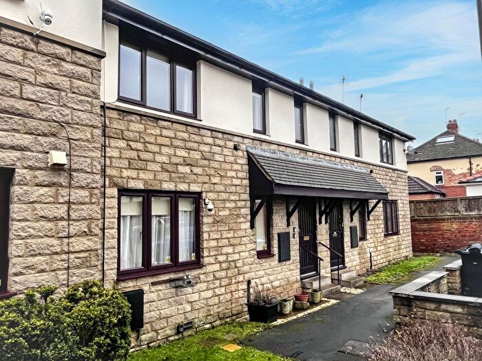 1 Bedroom Flat For Sale In Forest Grange Close, Harrogate, HG2