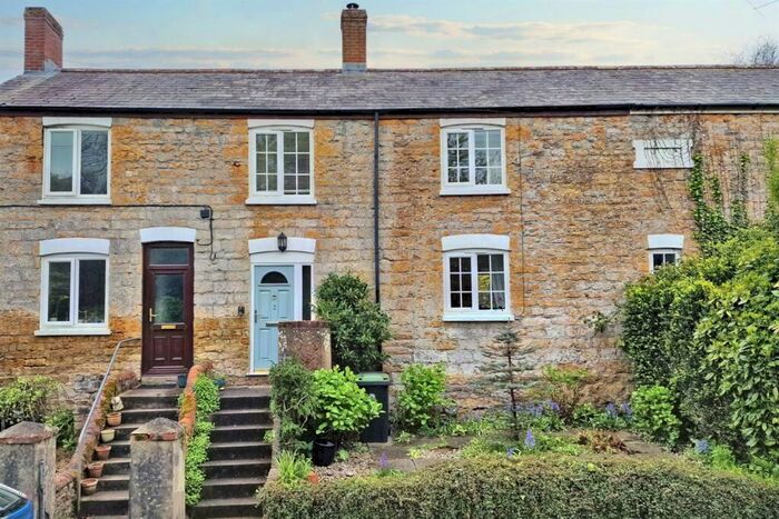 2 Bedroom Terraced House For Sale In Bradpole, DT6