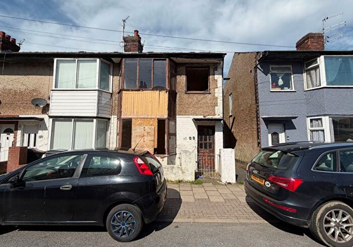3 Bedroom Terraced House For Sale In Hodder Avenue, Blackpool, Lancashire, FY1