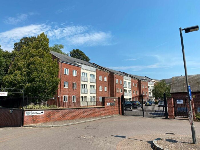 2 Bedroom Apartment To Rent In Beech Road, Headington, Oxford, Oxfordshire, OX3