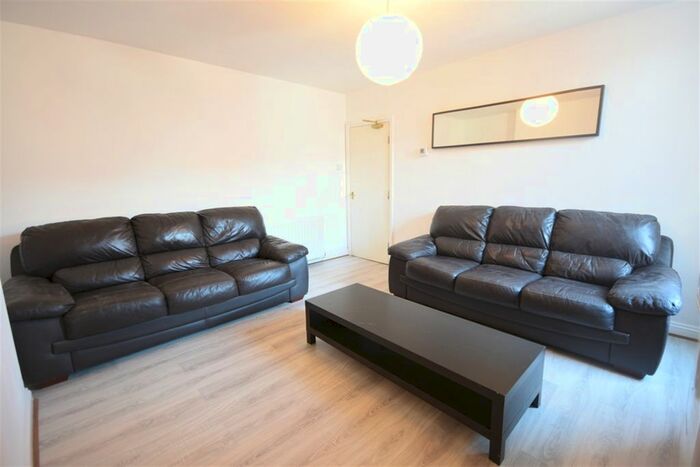 5 Bedroom Maisonette To Rent In Cavendish Road, Jesmond, Newcastle Upon Tyne, NE2