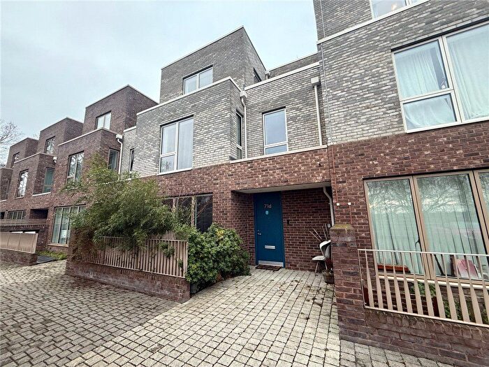 3 Bedroom Terraced House For Sale In Marston Way, Crystal Palace, London, SE19