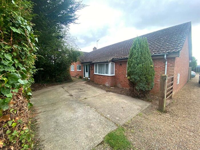 4 Bedroom Detached Bungalow For Sale In Station Road, Bacton, Stowmarket, IP14
