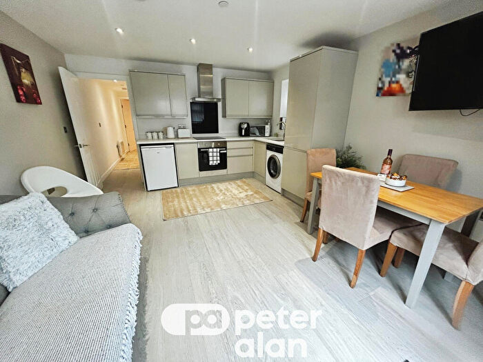 2 Bedroom Apartment To Rent In Merthyr Road, CF14