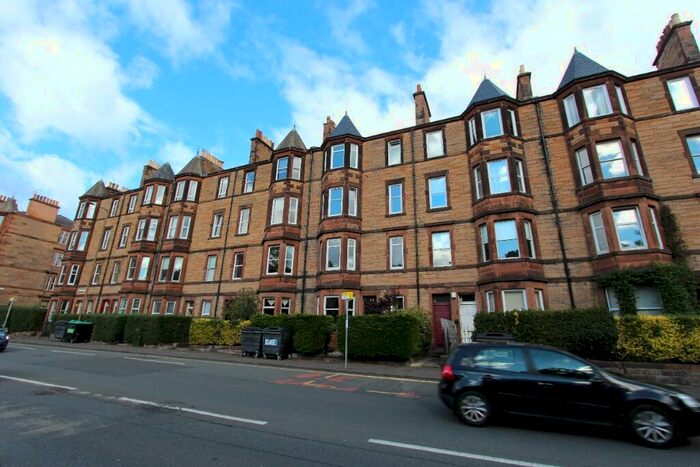 3 Bedroom Flat To Rent In Dalkeith Road, Newington, Edinburgh, EH16
