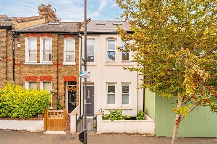 3 Bedroom Property For Sale In Denison Road, Colliers Wood, SW19
