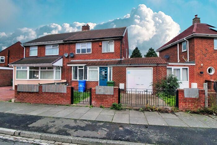 3 Bedroom Semi Detached House For Sale In Eskdale Avenue, Blyth, NE24