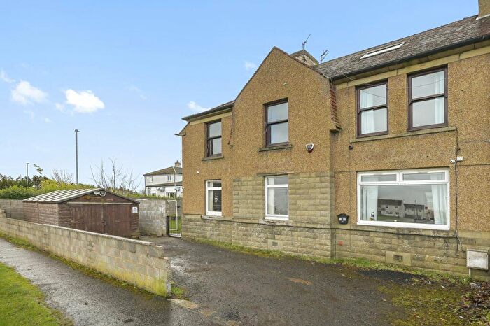 3 Bedroom Flat For Sale In Campview, Danderhall, EH22