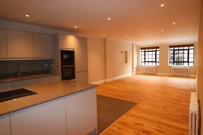 2 Bedroom Apartment To Rent In Albion Street, Birmingham, Birmingham, B1