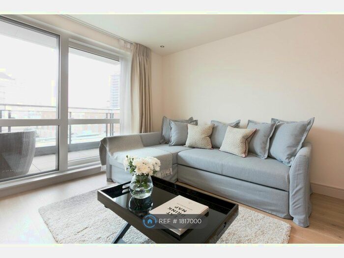 3 Bedroom Flat To Rent In Doulton House, London, SW6