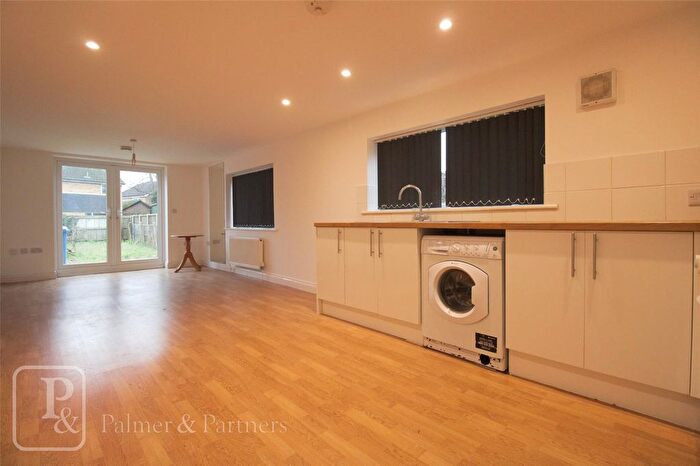 2 Bedroom Maisonette To Rent In Woodbridge Road, Ipswich, Suffolk, IP4