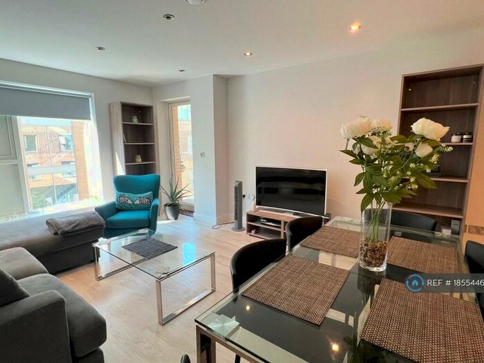 2 Bedroom Flat To Rent In Great Northern Road, Cambridge, CB1