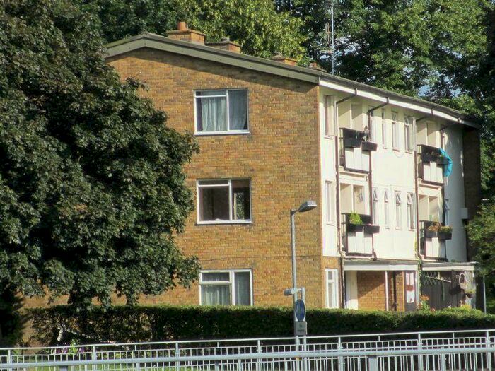 2 Bedroom Flat To Rent In Buckthorn Avenue, Stevenage, SG1