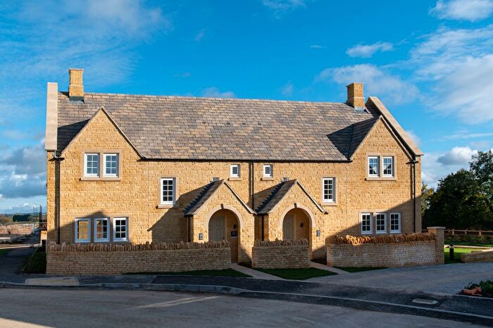 3 Bedroom Semi-Detached House To Rent In , GL56