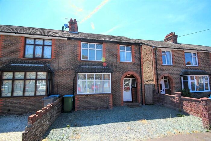 3 Bedroom End Of Terrace House To Rent In Sandfield Avenue, Wick, Littlehampton, West Sussex, BN17