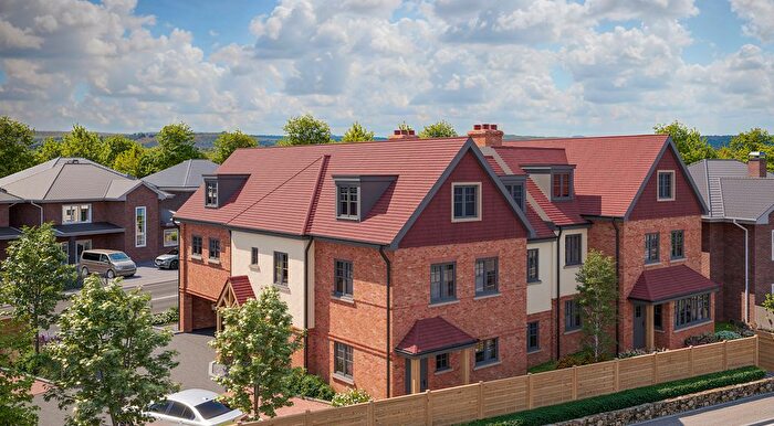 2 Bedroom Flat For Sale In Pirton Road, Hitchin, SG5