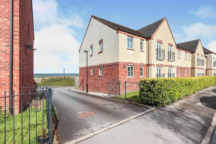 2 Bedroom Flat To Rent In Raynald Road, Sheffield, South Yorkshire, S2