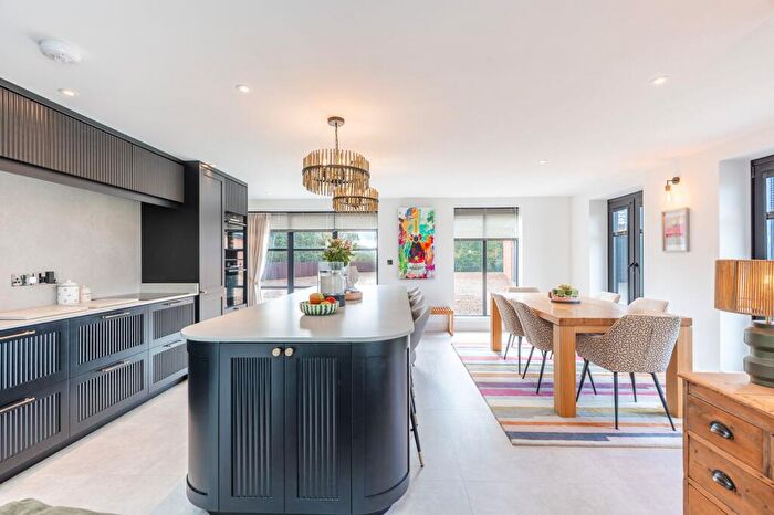 5 Bedroom Barn Conversion For Sale In Beautiful Barn Conversion In Stibbard, NR21