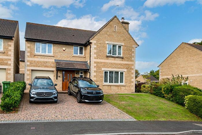 4 Bedroom Detached House For Sale In Claremont Gardens, Hallatrow, Bristol, BS39