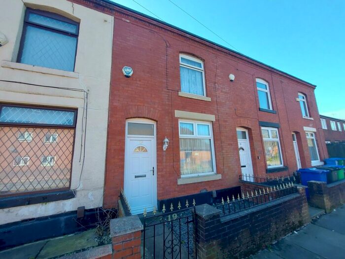 2 Bedroom Terraced House To Rent In Seymour Street, Heywood, OL10