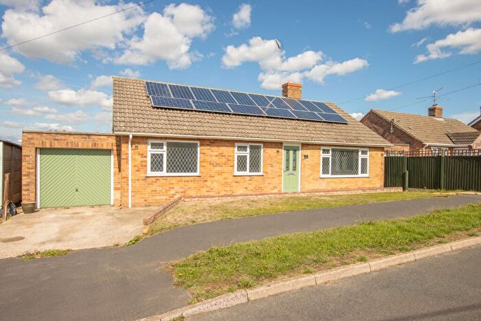 3 Bedroom Bungalow For Sale In Churchill Way, Downham Market, PE38