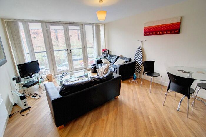 2 Bedroom Apartment To Rent In Cameronian Square, Worsdell Drive, Gateshead, Tyne And Wear, NE8