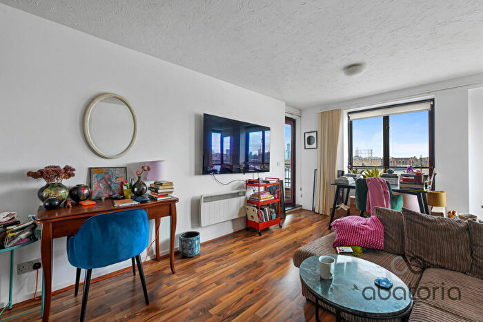 1 Bedroom Apartment To Rent In Wapping High Street, Wapping, London, E1W