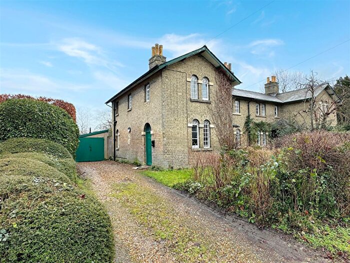 2 Bedroom Semi-Detached House To Rent In High Street, Grantchester, Cambridge, CB3