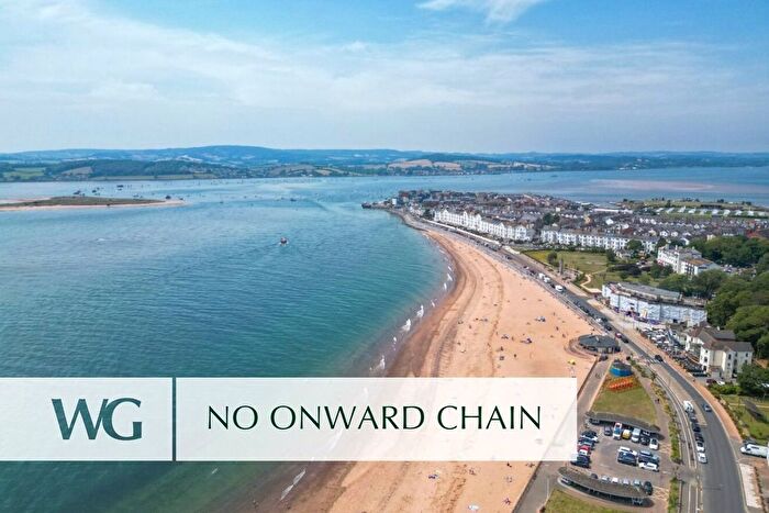 2 Bedroom Flat For Sale In Exmouth, Devon, EX8
