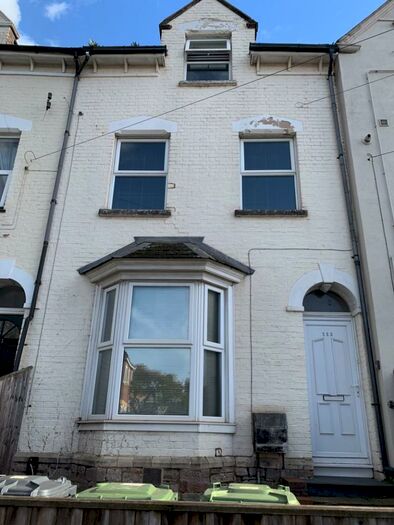 6 Bedroom Terraced House To Rent In Old Tiverton Road, Exeter, EX4