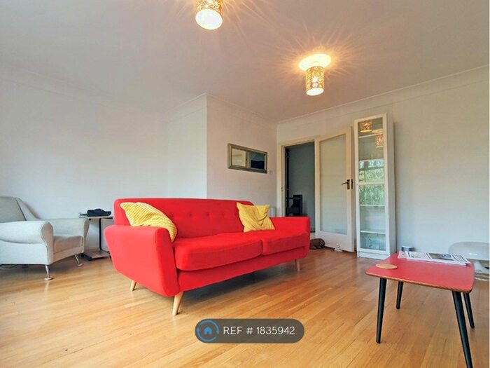 4 Bedroom Terraced House To Rent In Albemarle Road, Beckenham, BR3