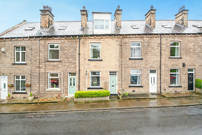 4 Bedroom Terraced House For Sale In Belgrave Road, Bingley, West Yorkshire, BD16