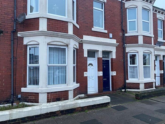 2 Bedroom Flat To Rent In Whitefield Terrace, Newcastle Upon Tyne, NE6