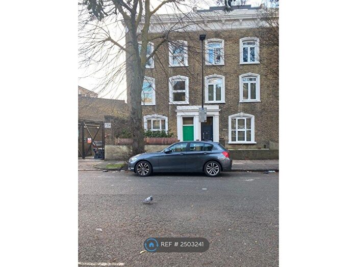 3 Bedroom Flat To Rent In Salterton Road, London, N7