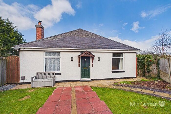 3 Bedroom Bungalow For Sale In Field Lane, Burton-on-Trent, DE13