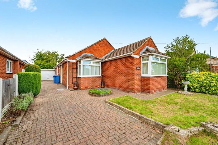 2 Bedroom Detached Bungalow For Sale In Portland Close, Mickleover, Derby, DE3