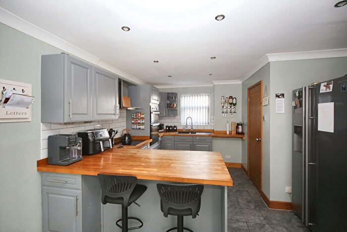 3 Bedroom Terraced House For Sale In Falkirk Grove, Wigan, WN5