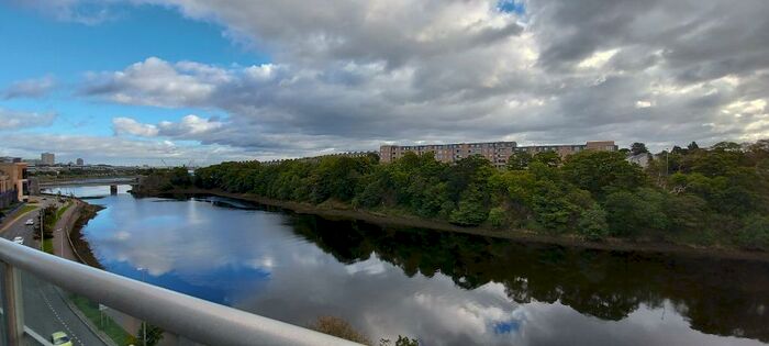 2 Bedroom Flat To Rent In Polmuir Road, The City Centre, Aberdeen, AB11
