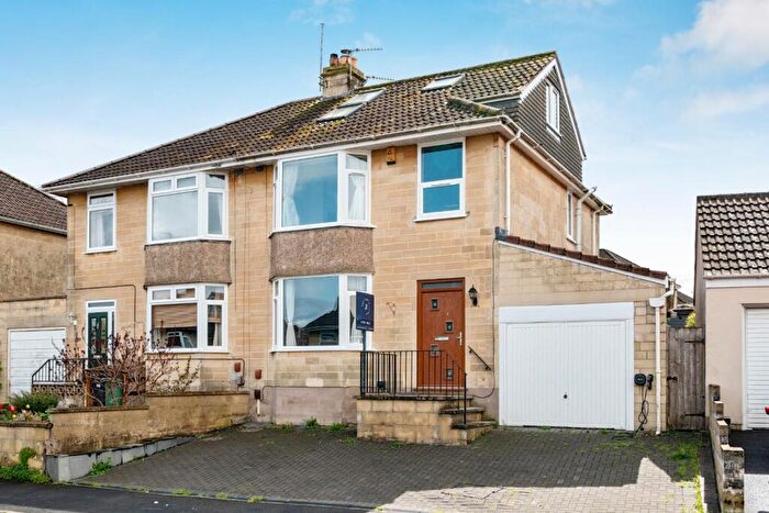 5 Bedroom Semi Detached House For Sale In Bloomfield Drive, Bath, BA2