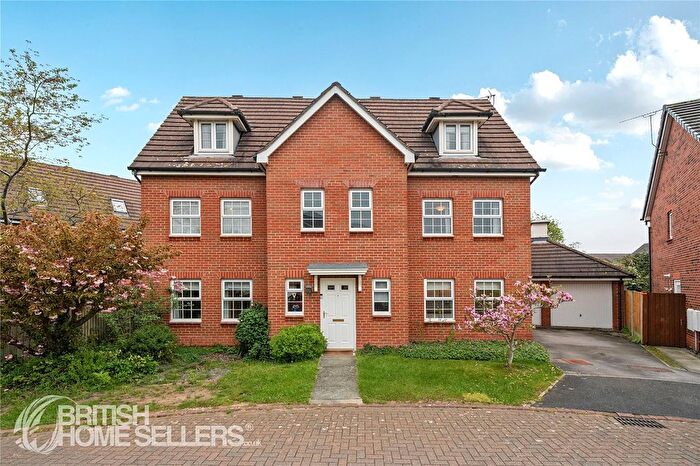 6 Bedroom Detached House For Sale In Naylor Crescent, Stapeley, Nantwich, Cheshire, CW5