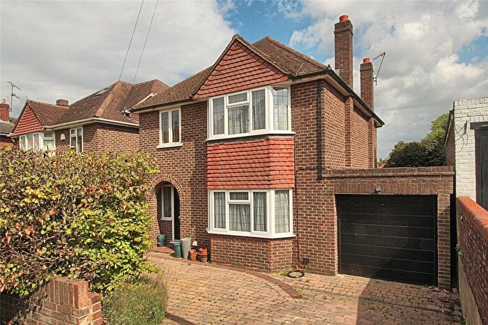 4 Bedroom Detached House For Sale In Woking, Surrey, GU22