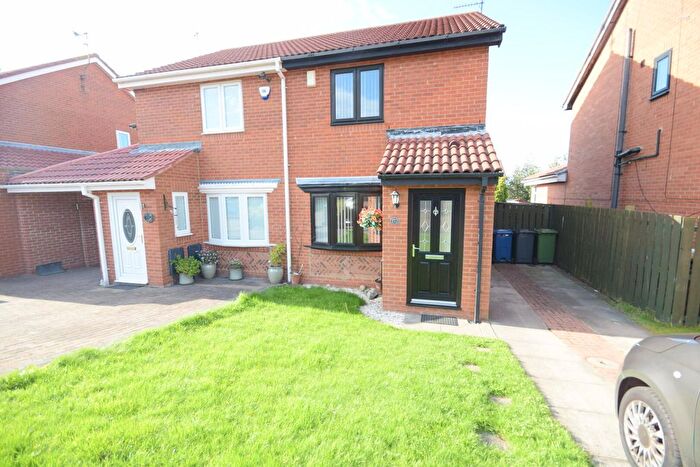2 Bedroom Semi-Detached House To Rent In Beaconside, South Shields, NE34