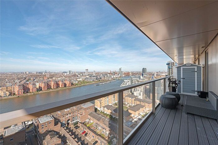 3 Bedroom Flat For Sale In York Place, Battersea, SW11